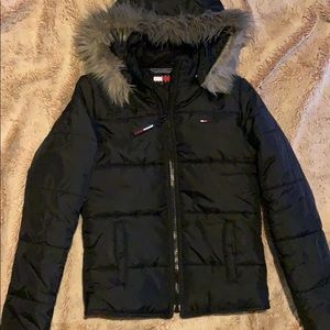 women’s tommy Hilfiger down jacket